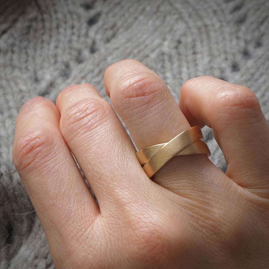 Cross Wide Band Ring